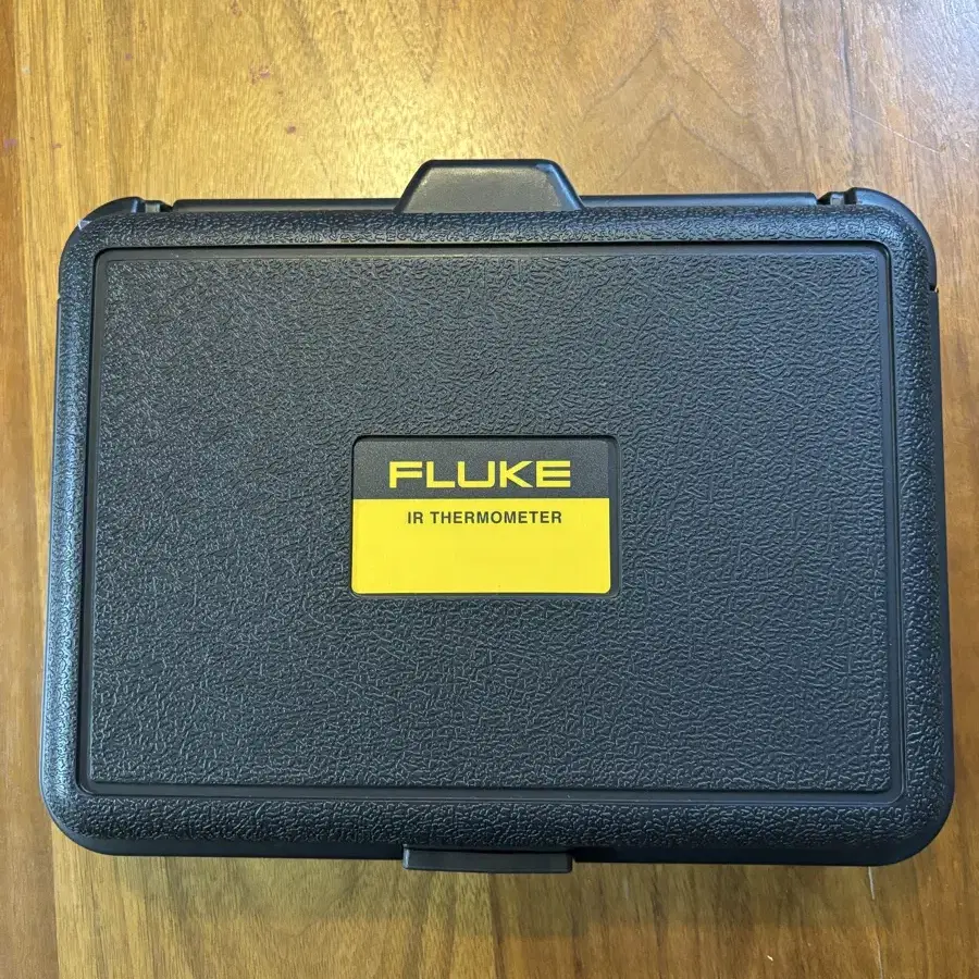 Fluke561