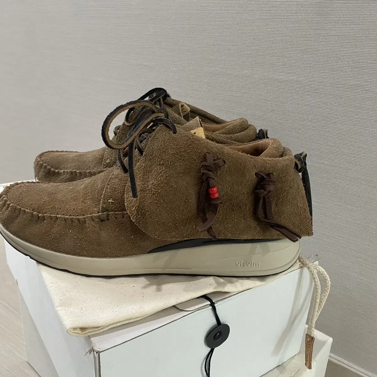 비즈빔 VISVIM FBT VEG SUEDE SAND 9.5