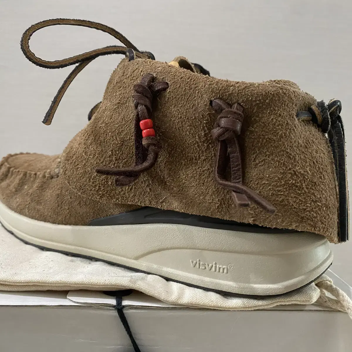 비즈빔 VISVIM FBT VEG SUEDE SAND 9.5