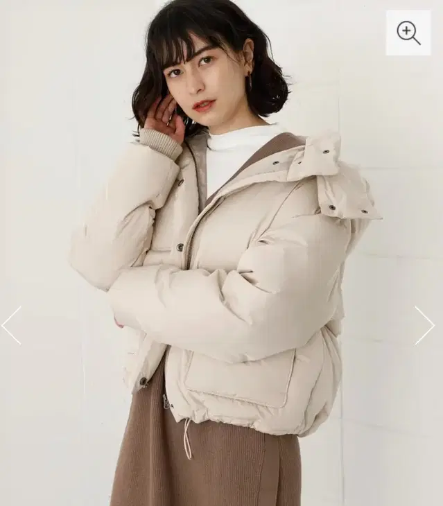 MOUSSY 베이지색 크롭 패딩 다운80%