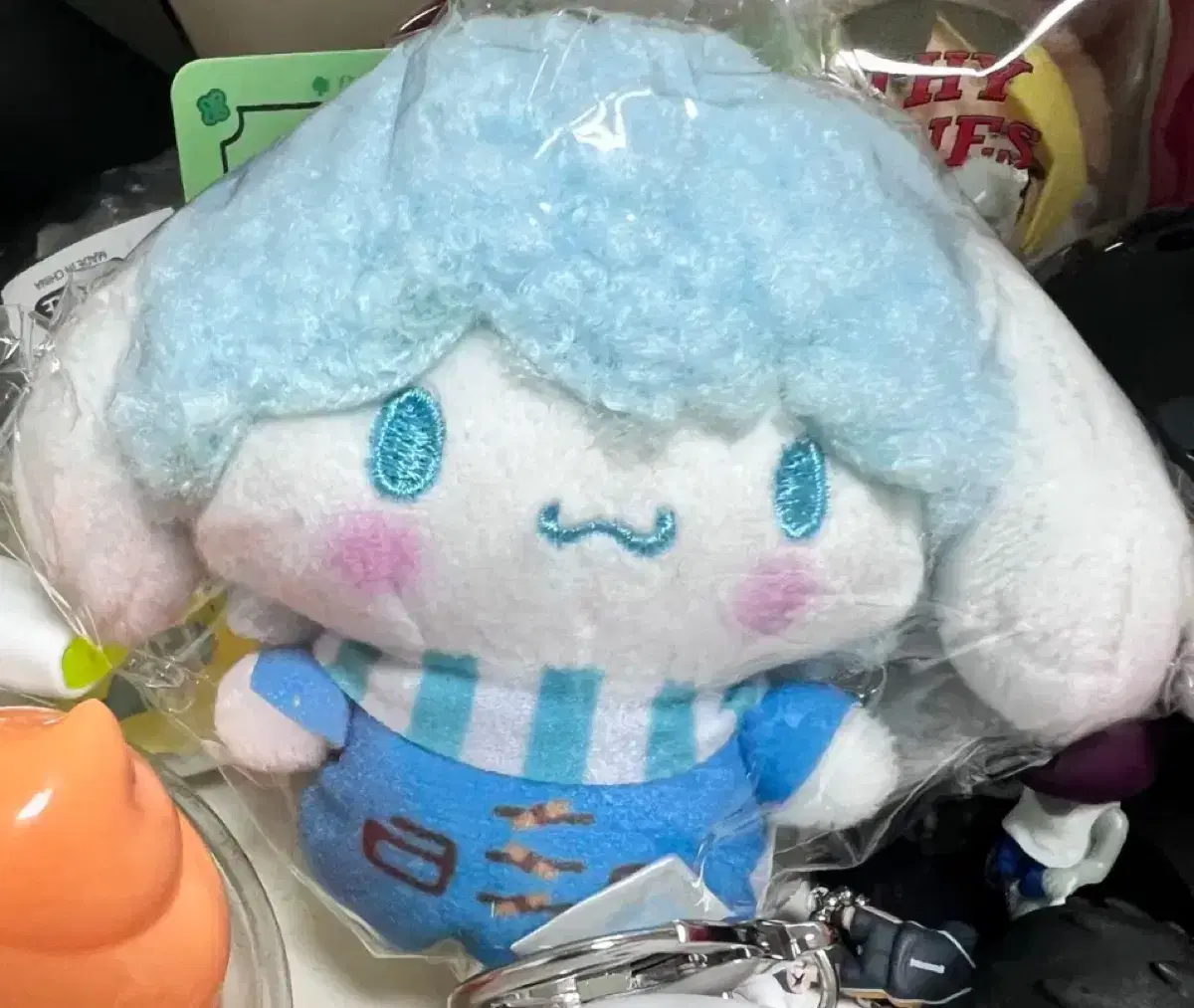 Don't Tell Me It's a Mystery Cinnamon Roll Collaboration Doll