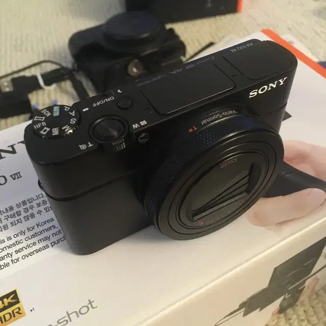 소니 RX100M7 / RX100VII 핸드그립킷