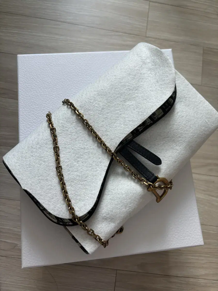 Dior Oblique Saddle Chain Bag (last minute price drop!)