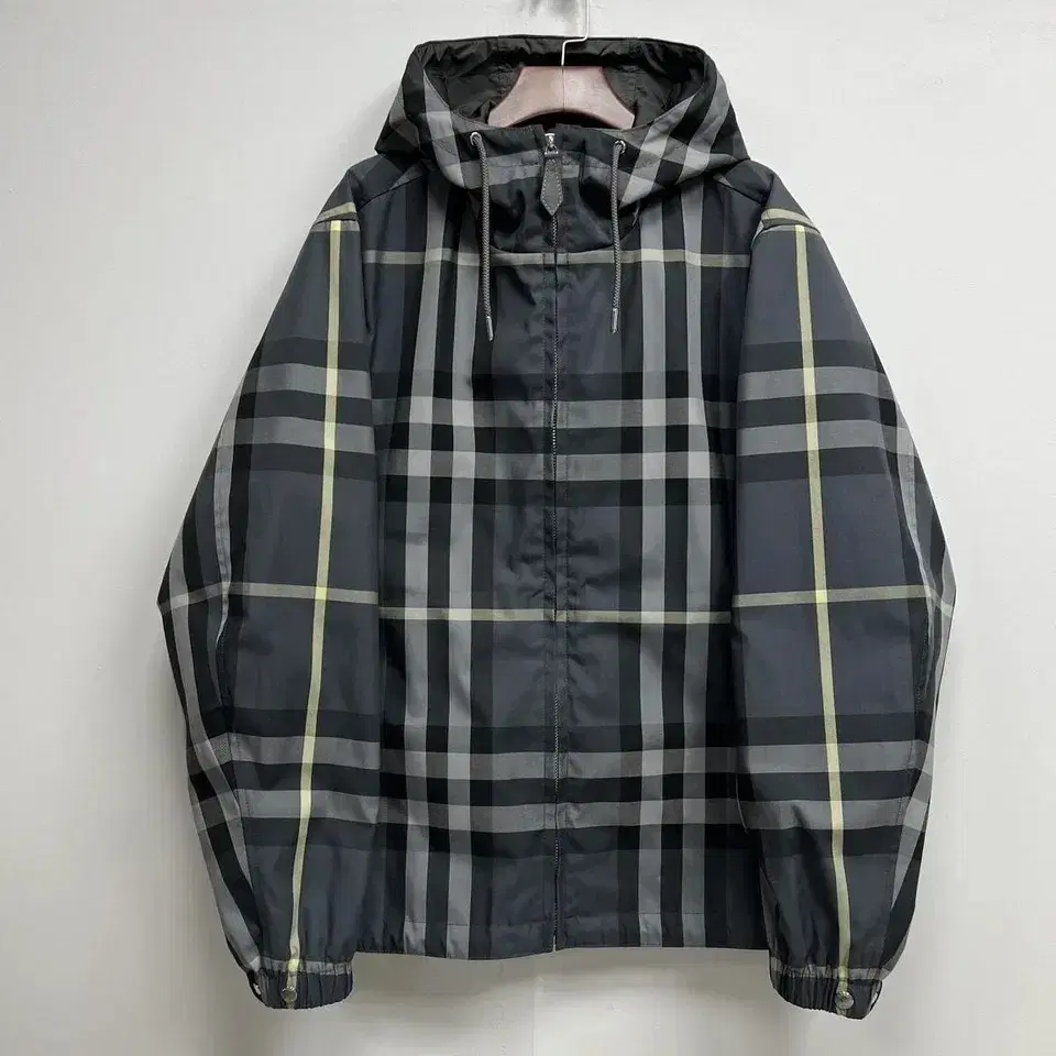 Burberry Windbreaker Reversible Jacket Windbreaker