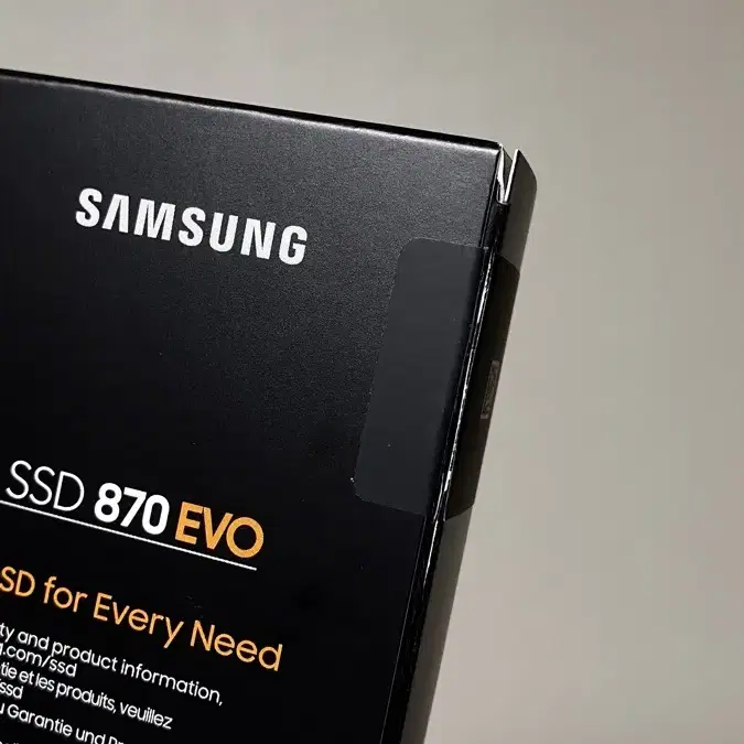 삼성 870 EVO SSD 500GB