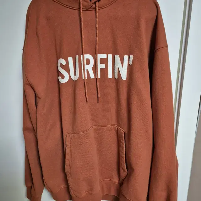 에스피오나지 Surfin Burnt Orange 후드티 XL 판매합니다.