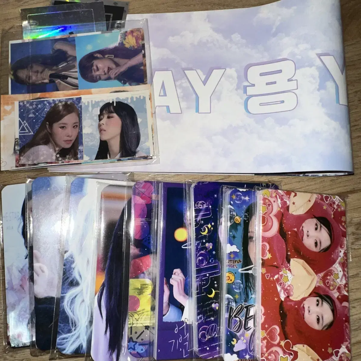 MAMAMOO official and unofficial goods