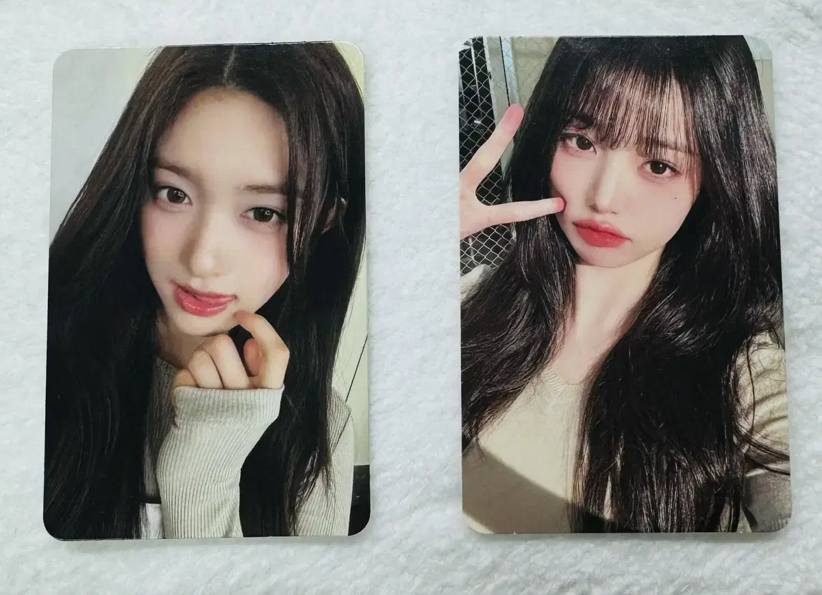 Ive got a ive version of Mind Loved, leeseo, wonyoung sells photo kards.