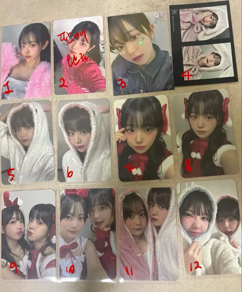 Sells Chodan Discord photo cards.