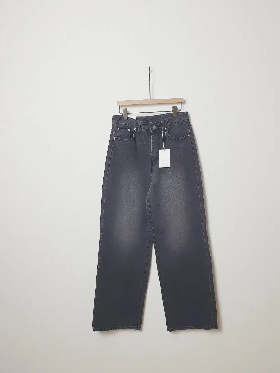 (Special Offer) Black Washed Tong Denim Pants S