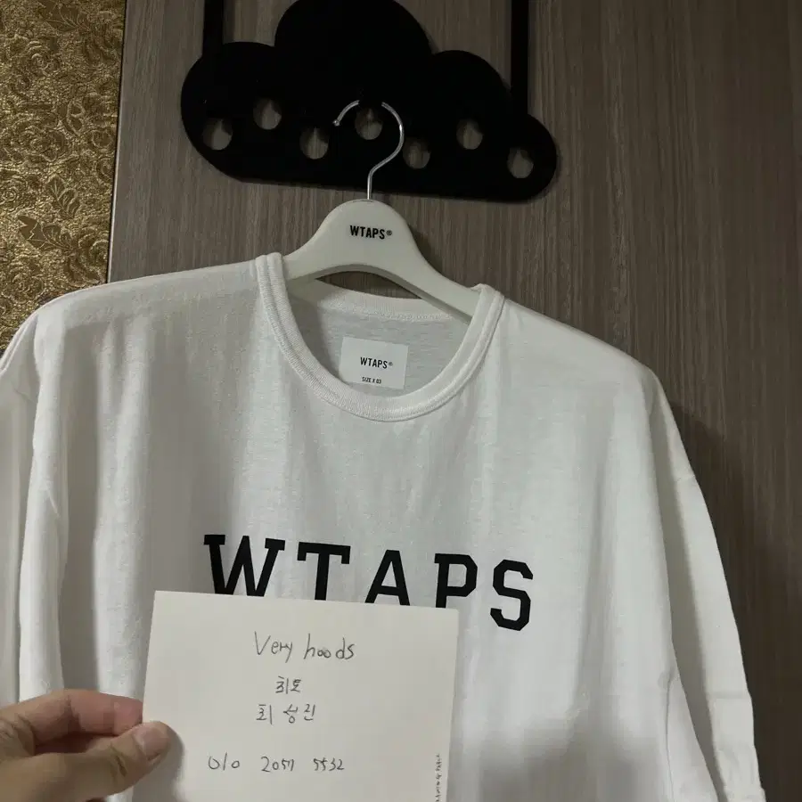 더블탭스 Wtaps 22SS 아카데미 티셔츠 화이트 03