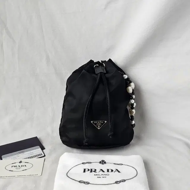 [정품 PRADA] 프라다 리나일론 복조리백 파우치백