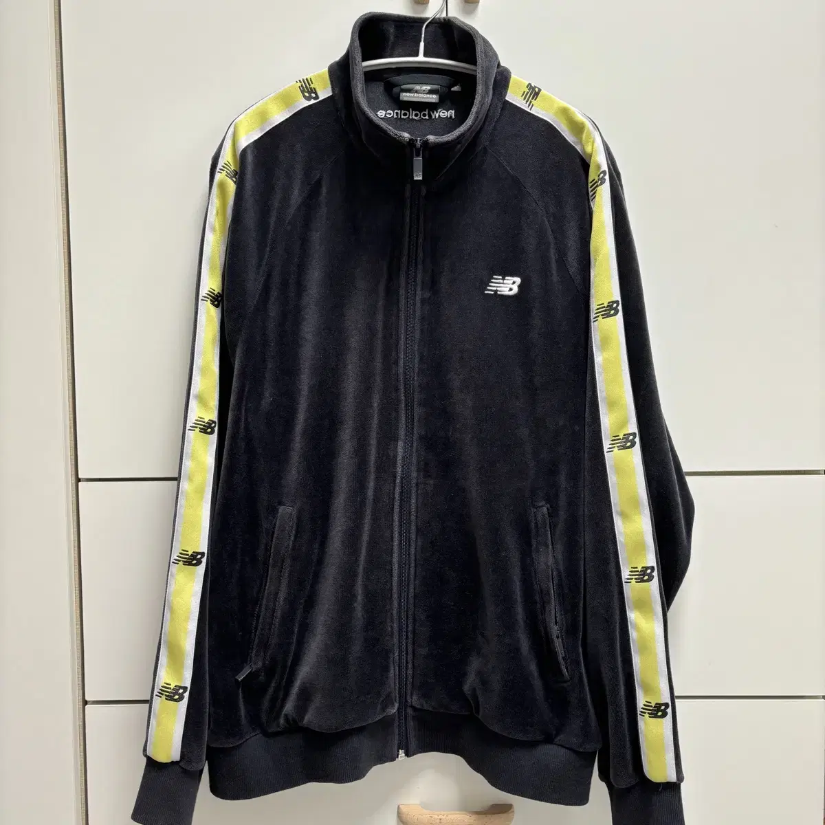 New Balance Velvet Zip Up Public L 100 new balance