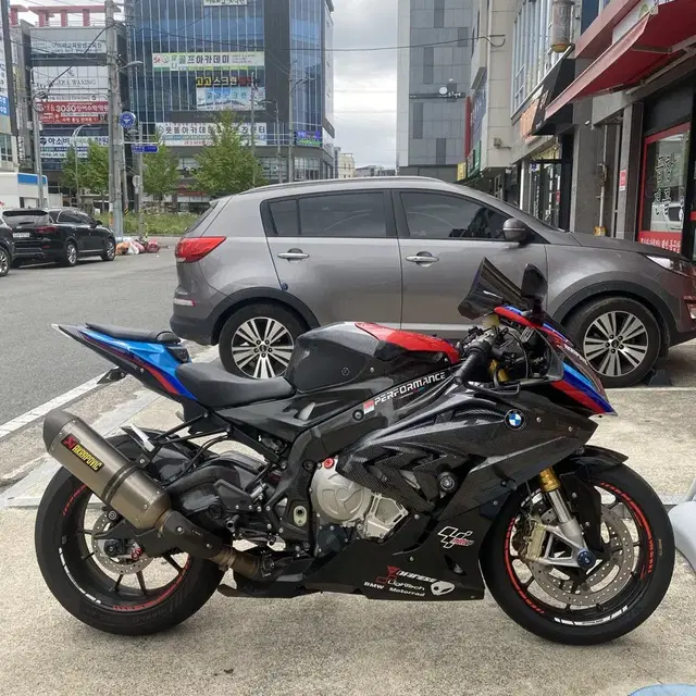 BMW S1000RR