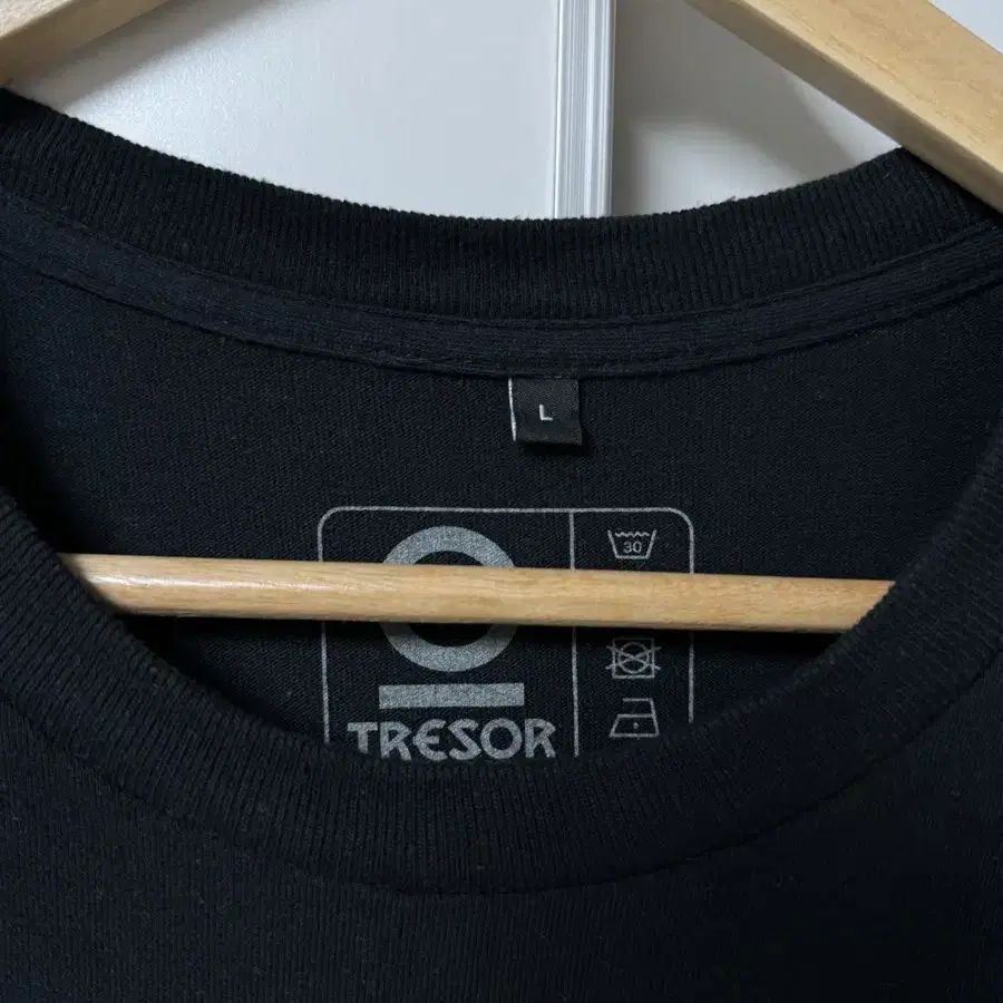 TRESOR / L