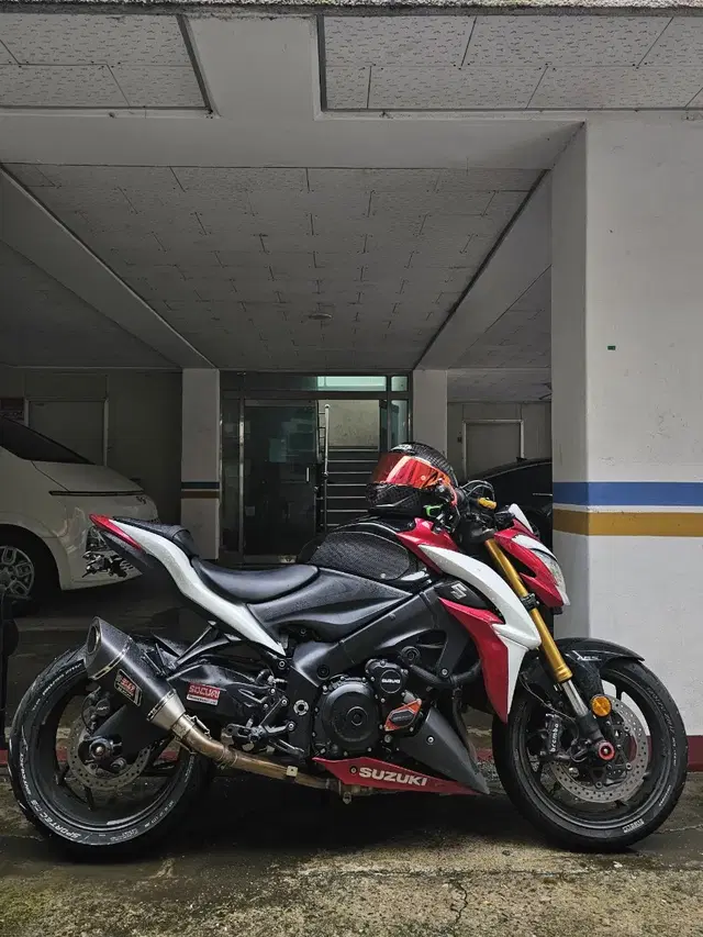 gsx-s1000 요시무라 R11 풀배기 18년식