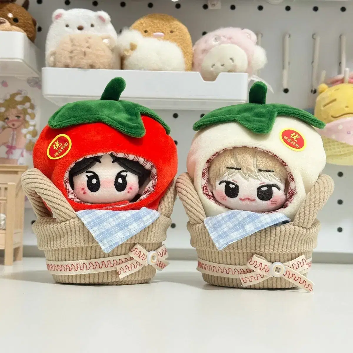 10cm doll clothes tomato hat sell wts