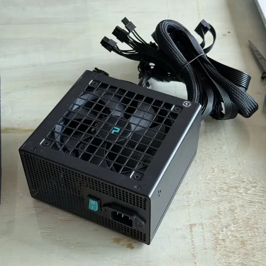 Deepcool 800W PSU 단순개봉