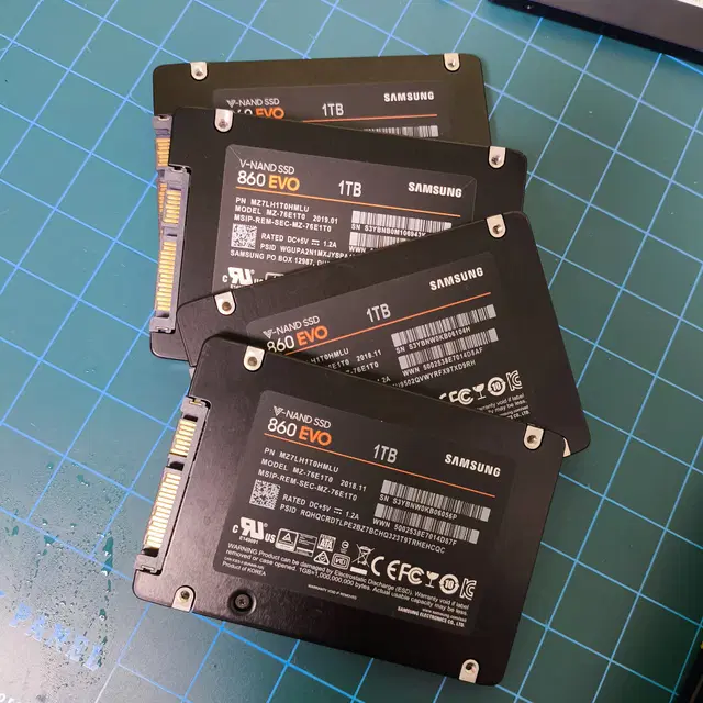 1테라 SSD 마이크론 MX500 1100 WD블루 삼성 840