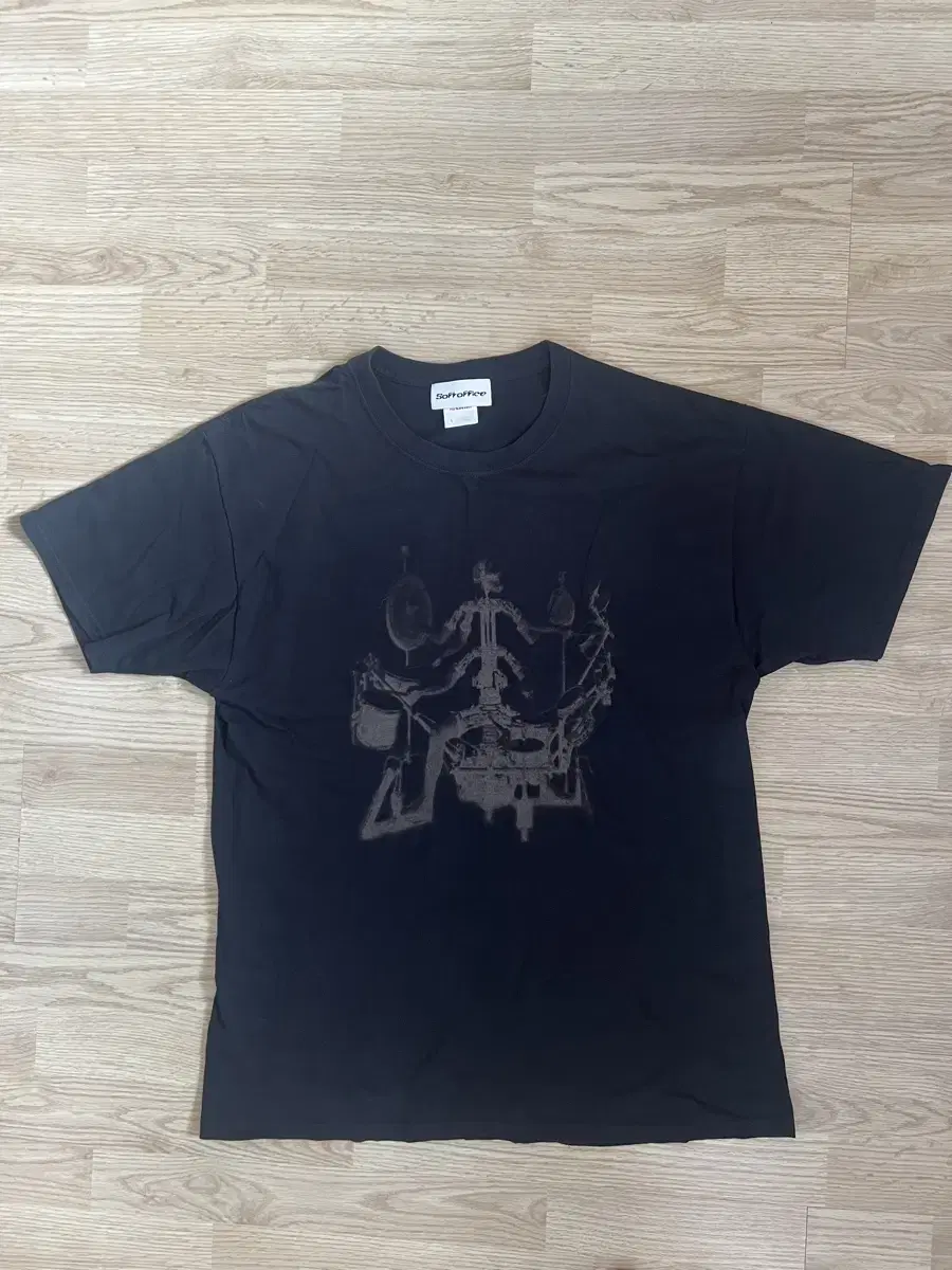 SoftOffice vahn short sleeve tee size L sell!