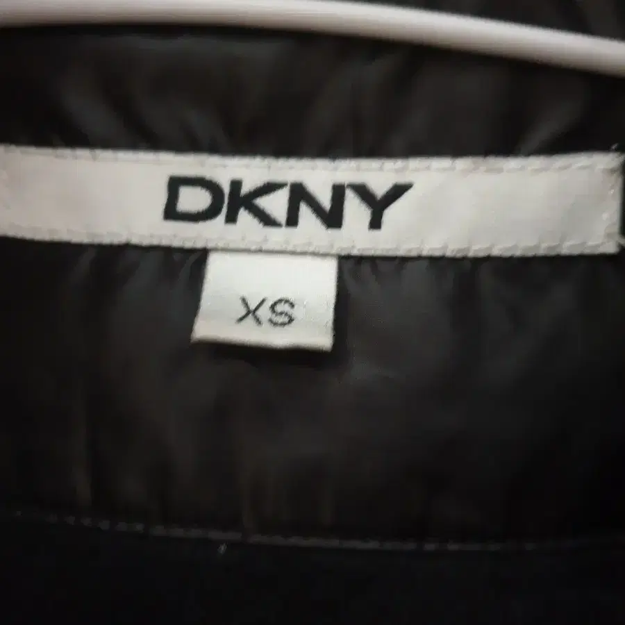 DKNY덕다운잠바