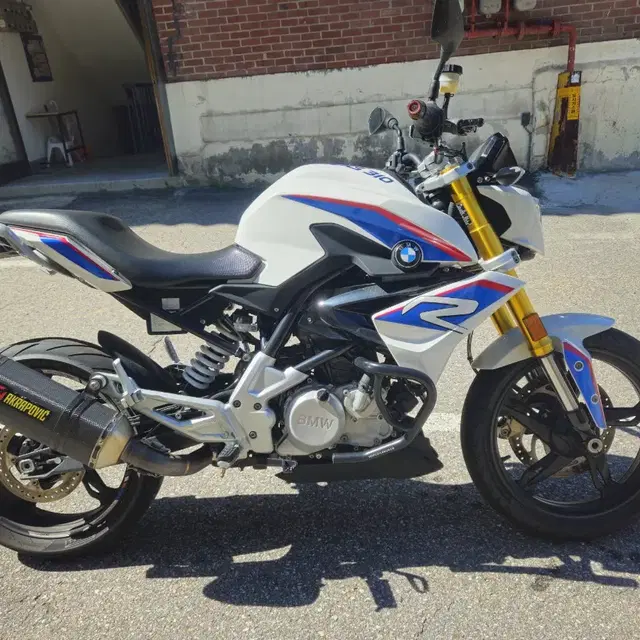 2019 BMW G310R