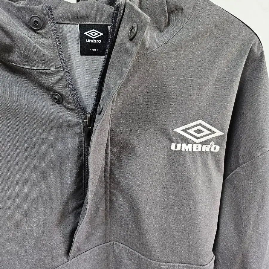 UMBRO 워시드 캔버스 다잉 후드 아노락 다크 차콜 100