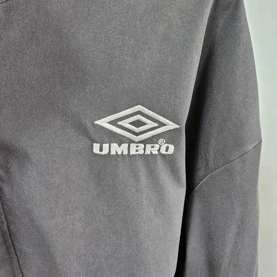 UMBRO 워시드 캔버스 다잉 후드 아노락 다크 차콜 100