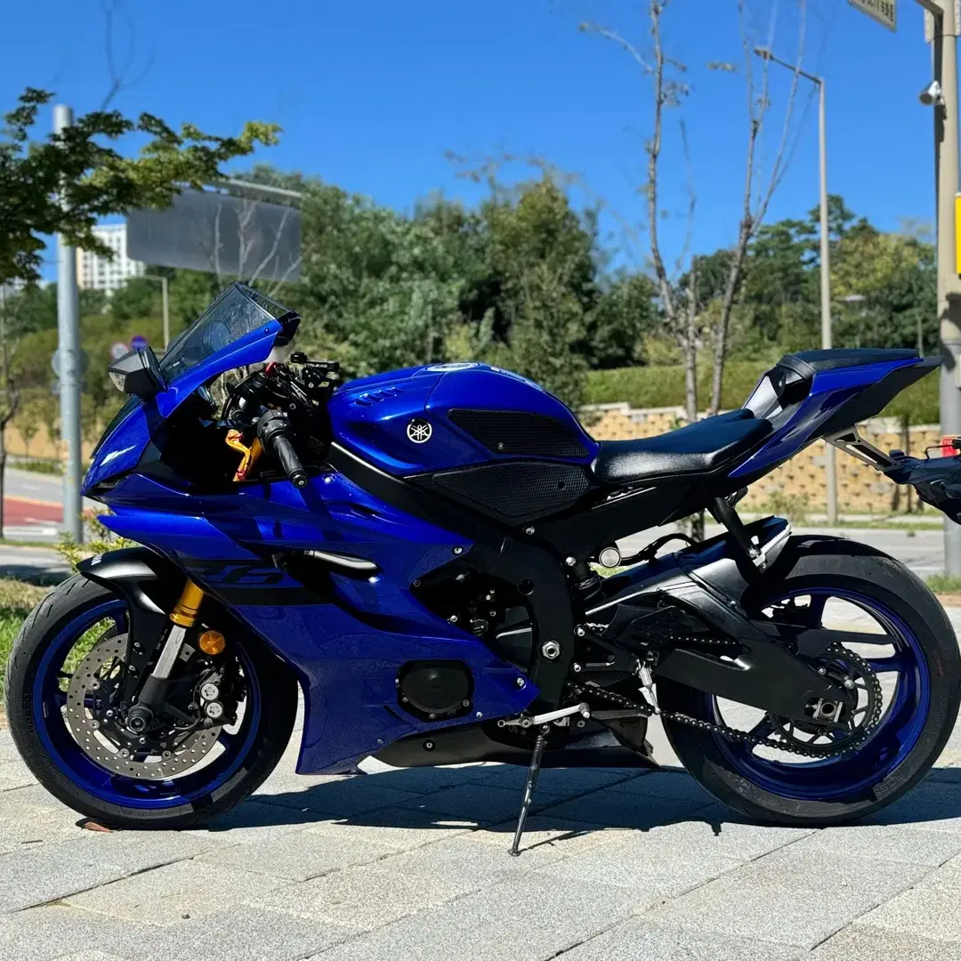 야마하 yzf r6 2018년식 깨끗한 바이크 판매 합니다