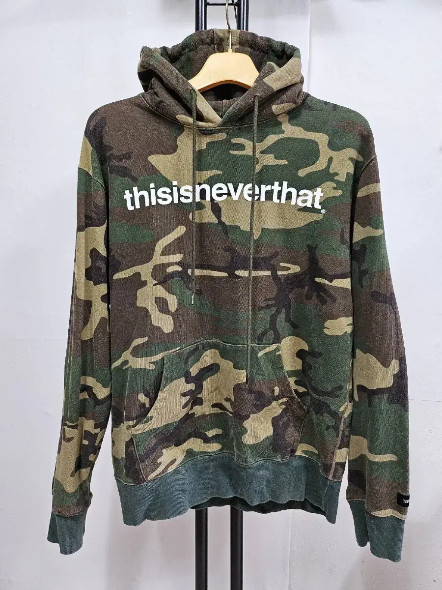 This Is Never Never That Camo Hoodie L