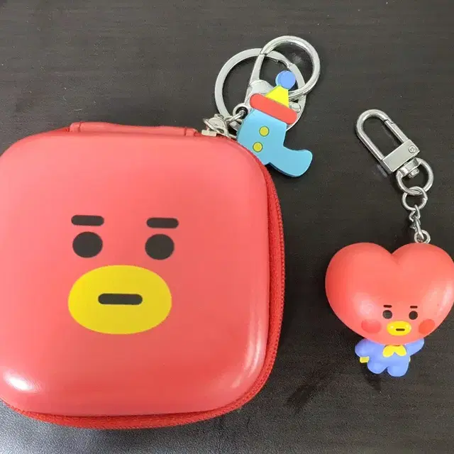 BT21  뷔/TATA/타타 미니 파우치 및 키링 일괄