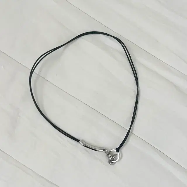 세이지가세이지 tiny 3way leather neckleace 블랙