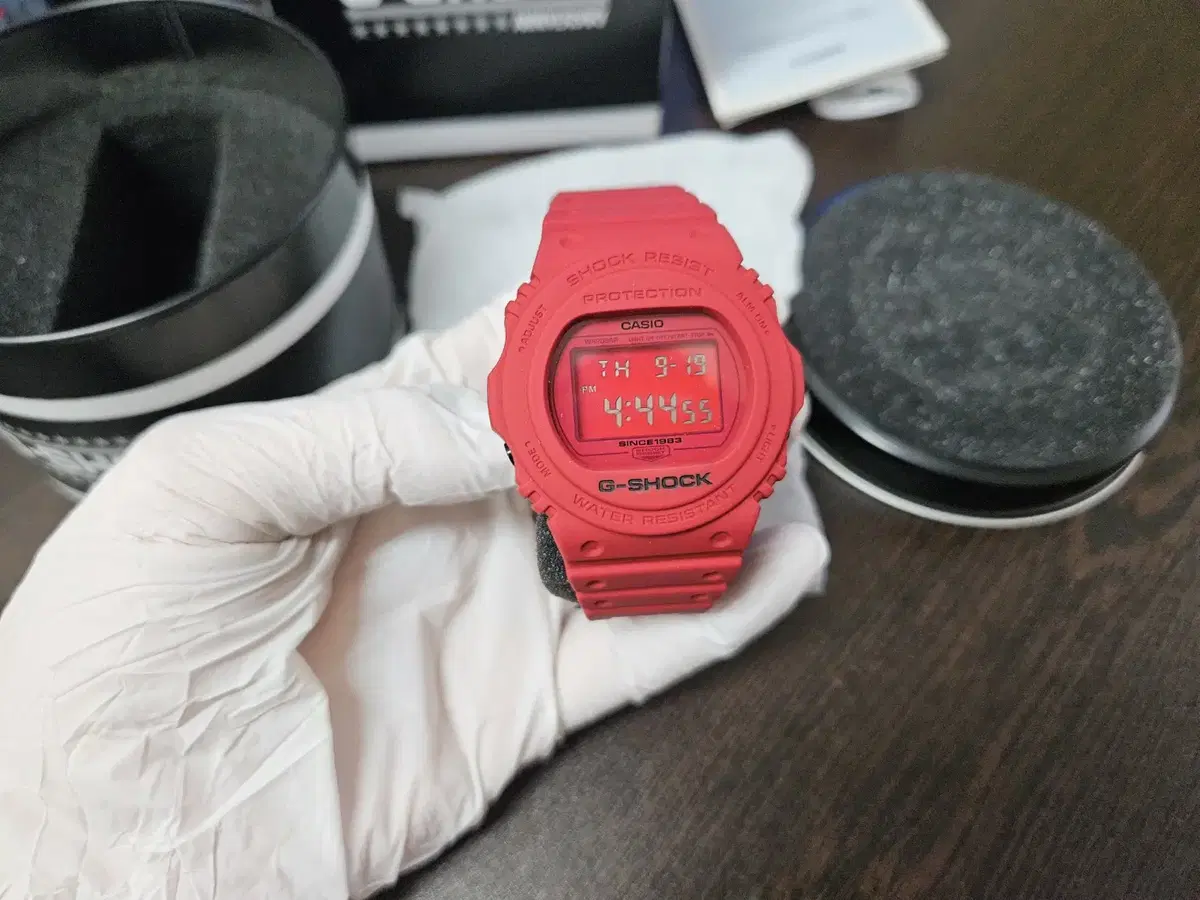 지샥 GSHOCK 35주년 DW-5735C RED OUT