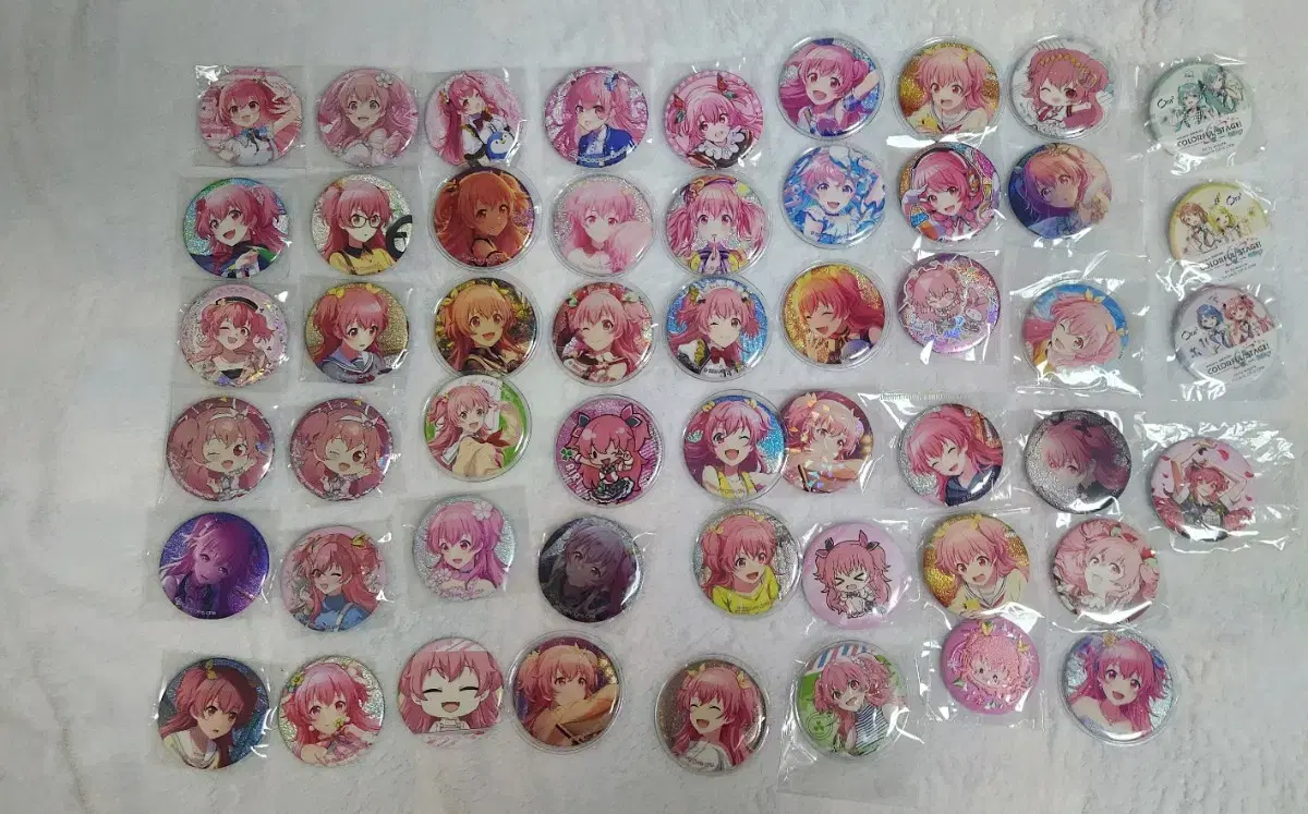 Project SEKAI Momoi Airi Can Badge