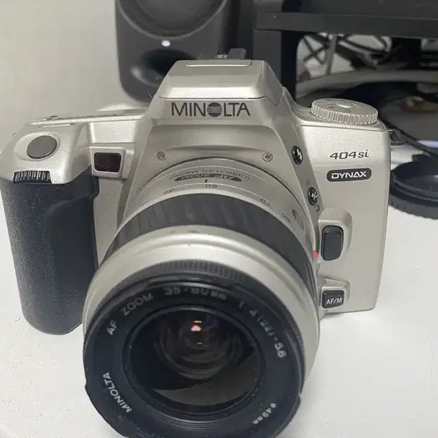 minolta dynax 404si + 35-80