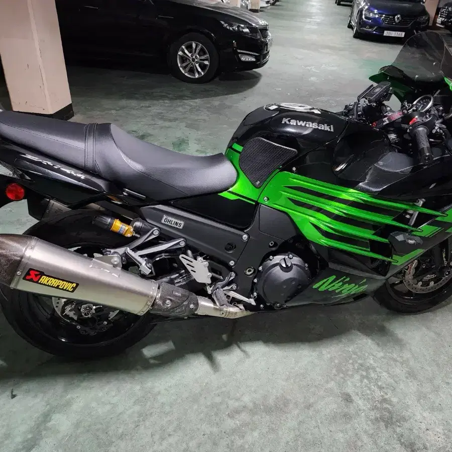 2020년식 가와사키 zx-14r 올린즈 에디션 짧은 키로수