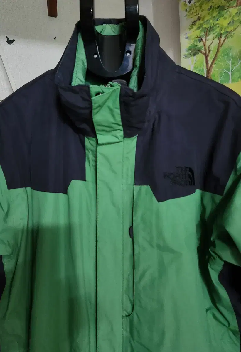 The North Face (New) Highvent Inner Padding and Windbreaker