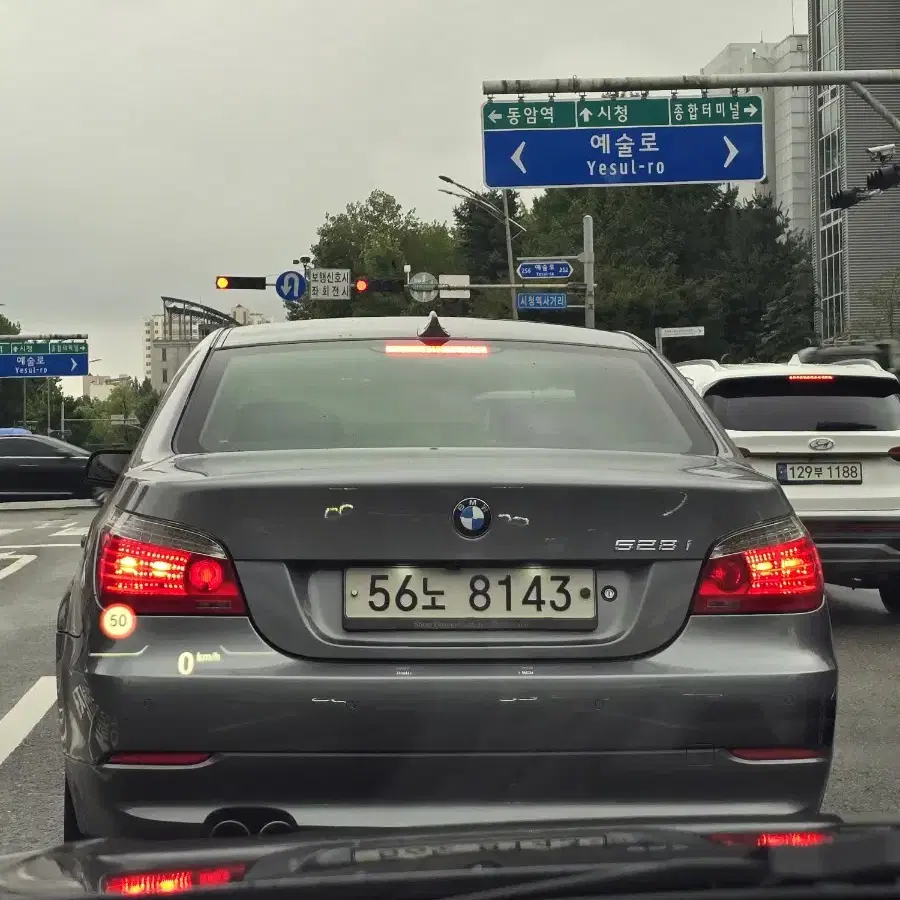 BMW E60 528i 판매 합니다.