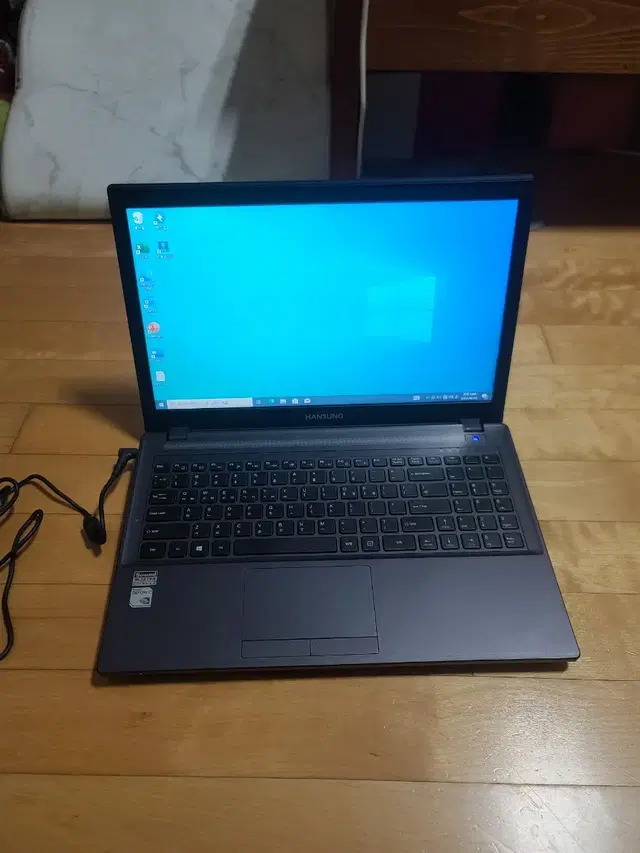 한성 P56 노트북 i5-6300HQ 램8 SSD256