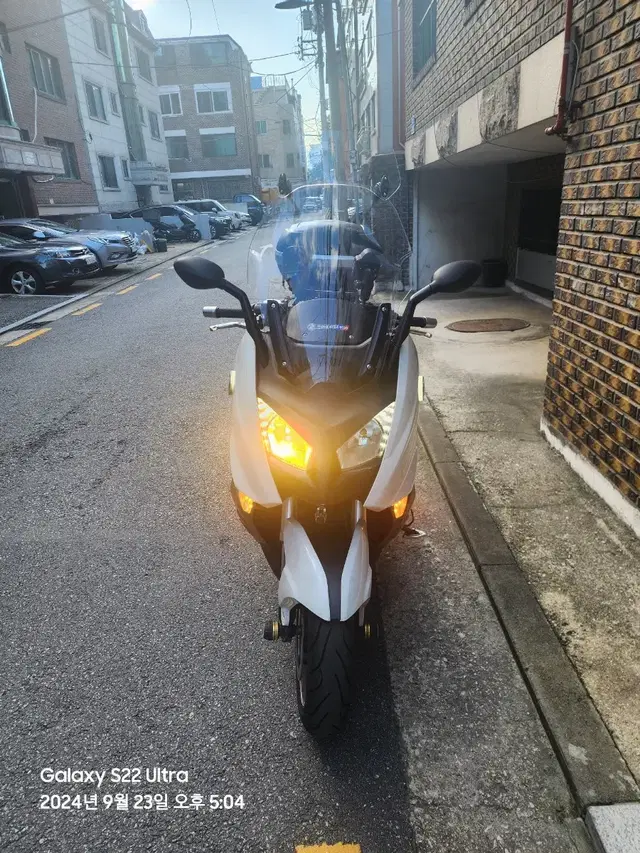 bmw c600s 14년식 스페셜 판매 및 대차합니다