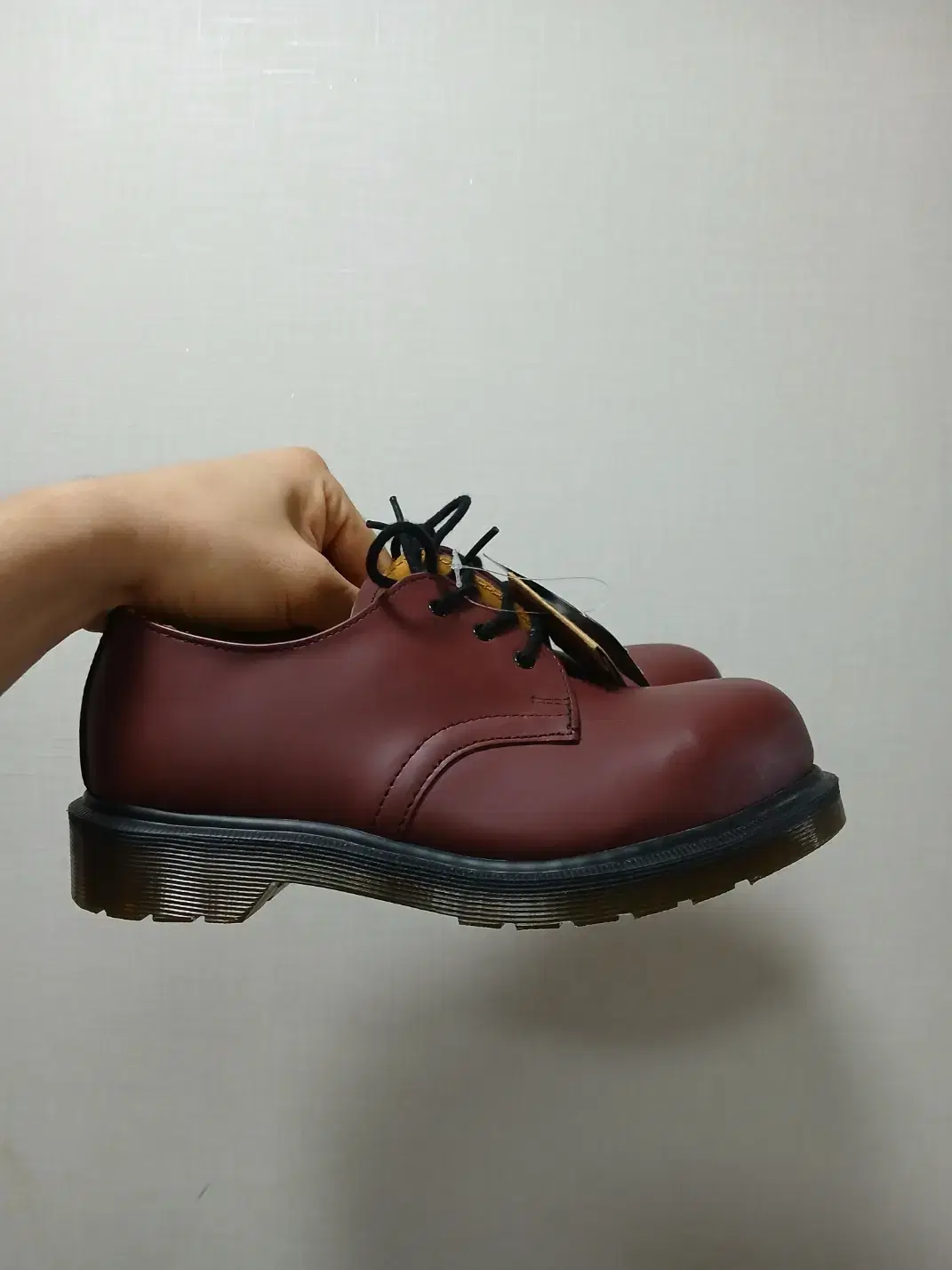 New (UK4 / 230) Dr. Martens 3 Hole 5400 PW Leather Derby Shoes