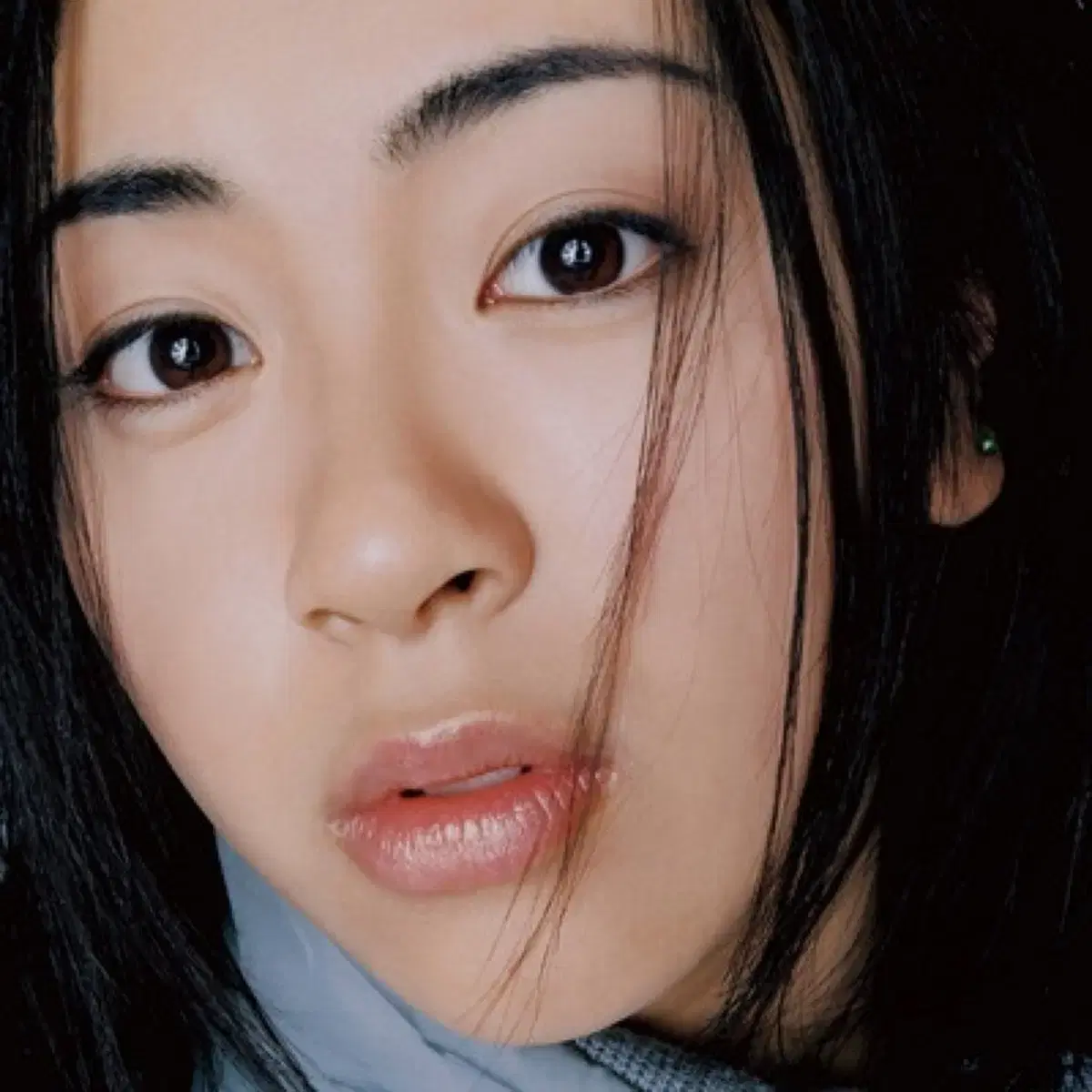 Utada hikaru sells FIRST LOVE LP