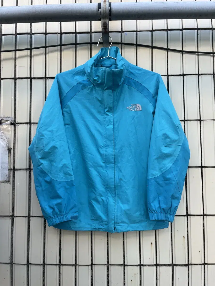 노스페이스 고어텍스 바람막이 the North Face