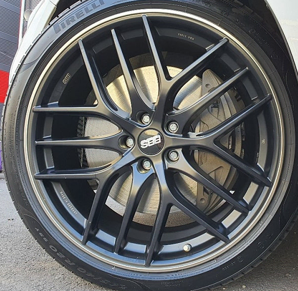 19인치 pcd 120 정품 bbs ccr 멧블랙 신품 휠 판매