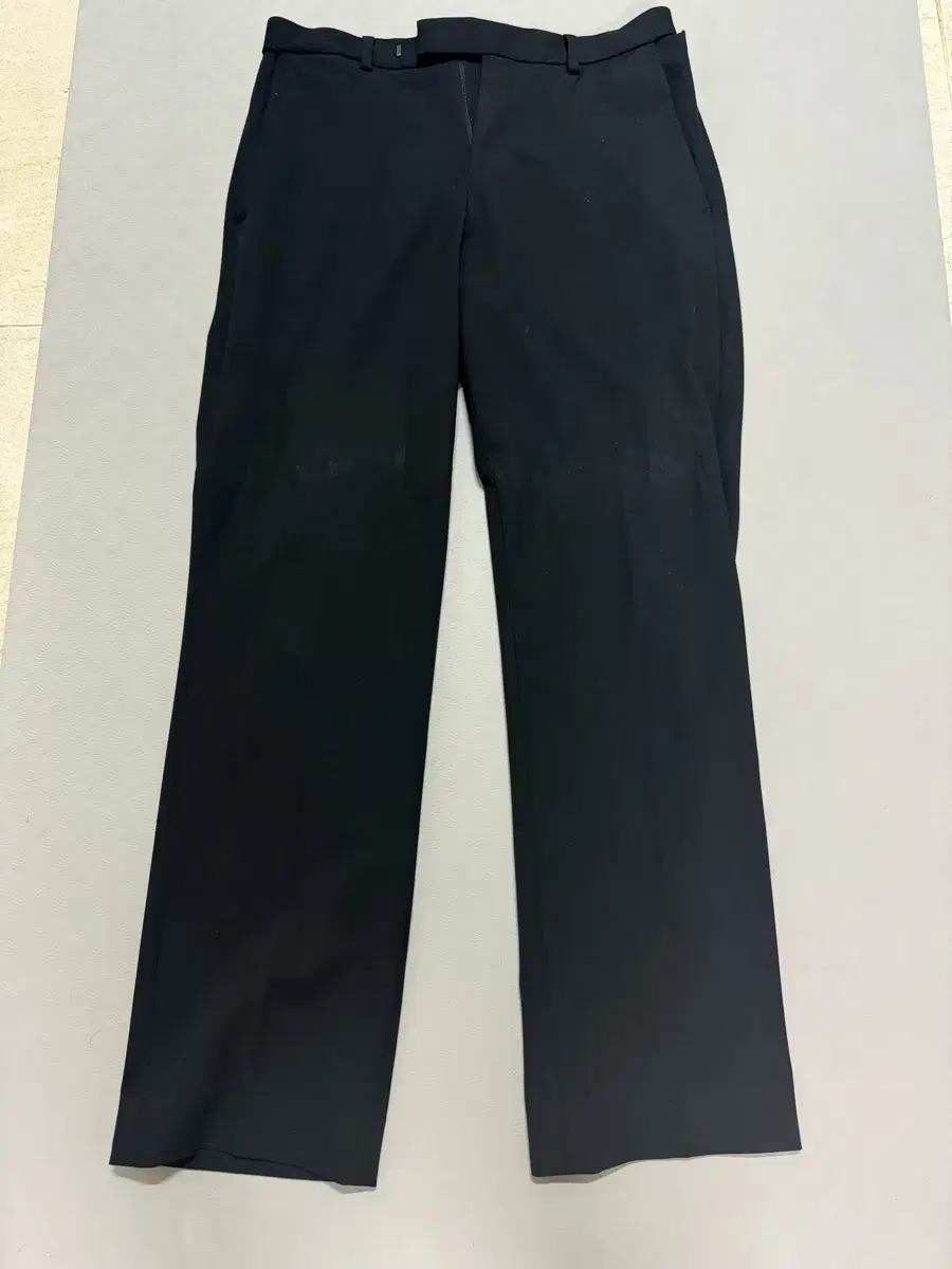 No Gentleman Standard semi Wide Hidden Banding Slacks Black Size 29