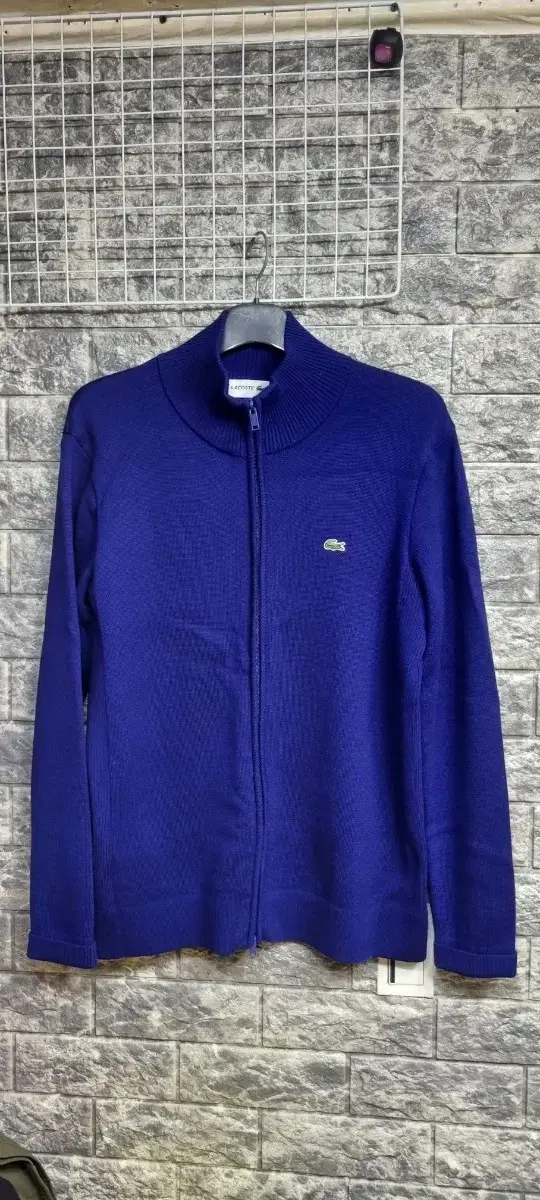 Lacoste Merino wool100% zip-up cardigan