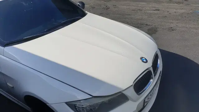 BMW  320d  본넷  판매(11년식)