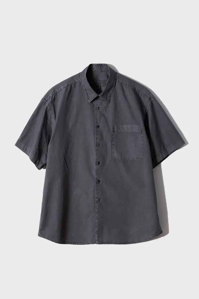 [New] First Floor Short Sleeve Shirt (Size 44)