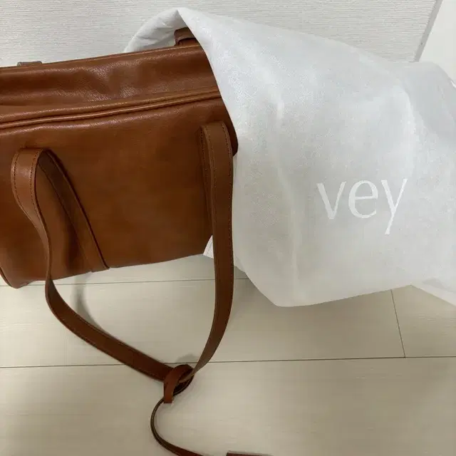 베이 데이 파운드 백 Vey Day Pound bag