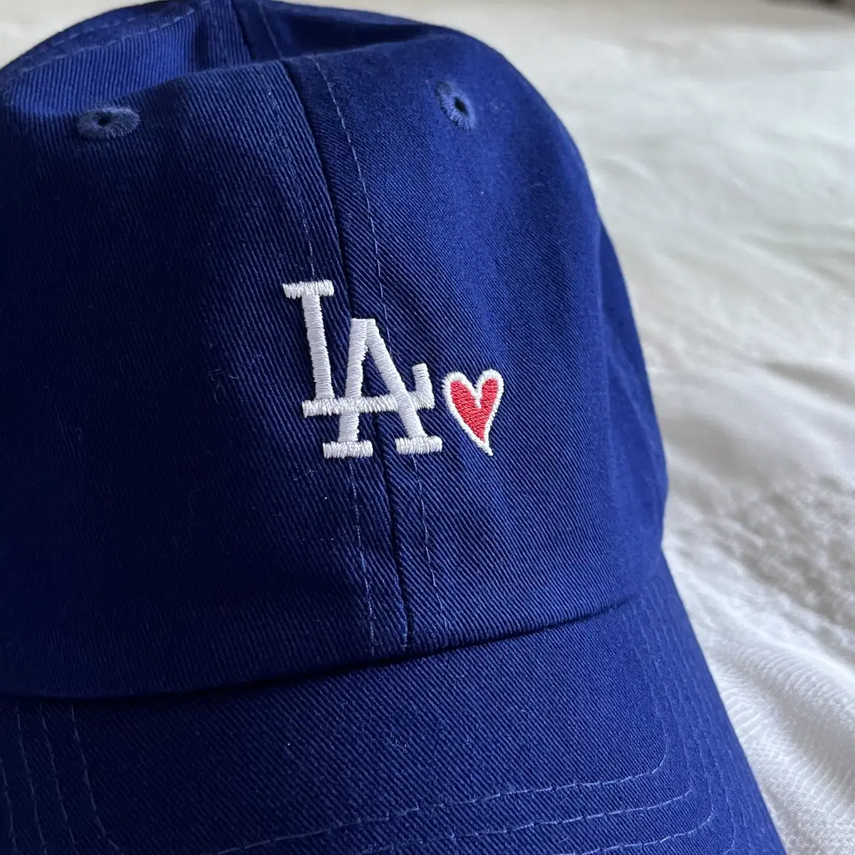 LA Dodgers mini heart Classic ballcap